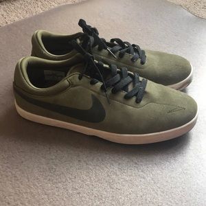 Army Green Nike SB Shoes